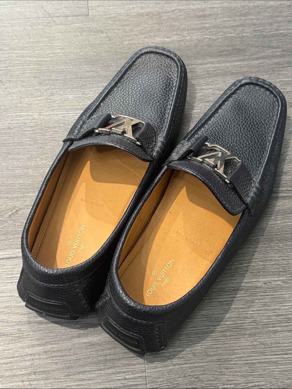 Louis Vuitton Black Pebble Leather LV Loafers - Picture 2 of 9